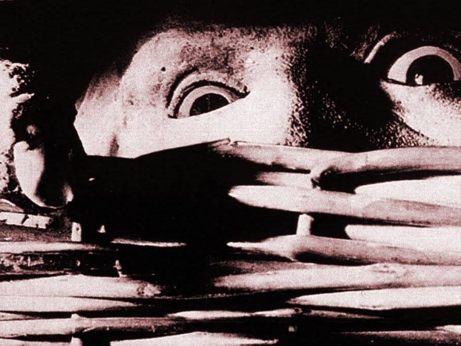 Rue Morgue’s CineMacabre Movie Nights series presents “BASKET CASE” 4K restoration!