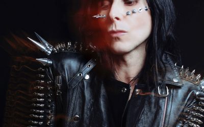 Chris Corner of IAMX comes “Alive in New Light”