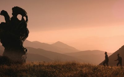 Enter “THE ENDLESS” on disc and digital this summer