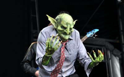 NEKROGOBLIKON GNASHES ON TOMB’S JUKEBOX