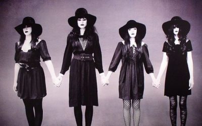 THE BLACK BELLES BUST UP TOMB’S JUKEBOX