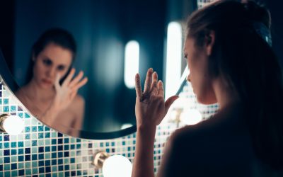 LAFF Movie Review: “REPLACE” has real skin in the horror game