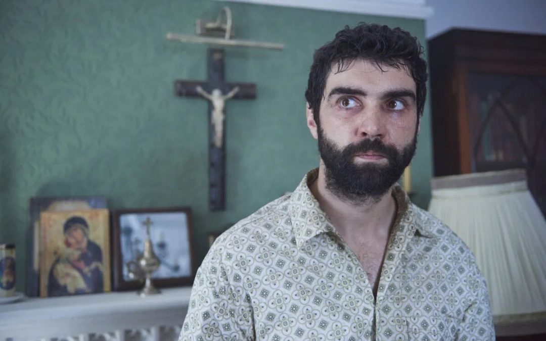 Movie Review: The subtle, then surreal scares of “AMULET”