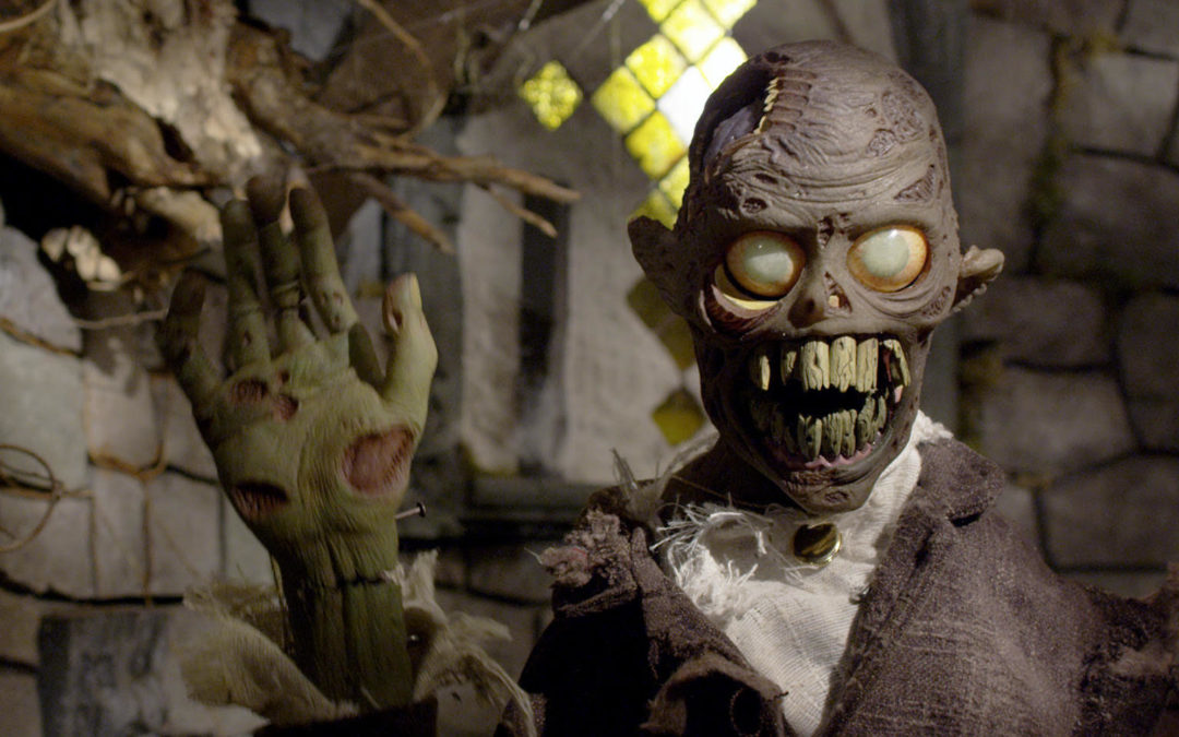 First photos released from Nightstream-premiering puppet horror film “FRANK & ZED”