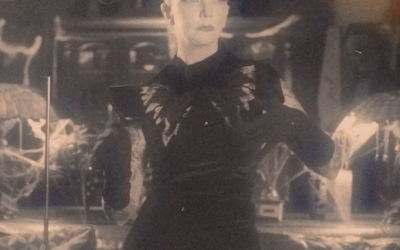 Learn to Play the Theremin Like Thea