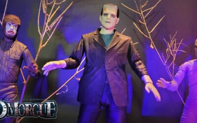 CRYPTIC COLLECTIBLES: NECA Introduces RETRO GLOW-IN-THE-DARK UNIVERSAL MONSTERS FIGURES!