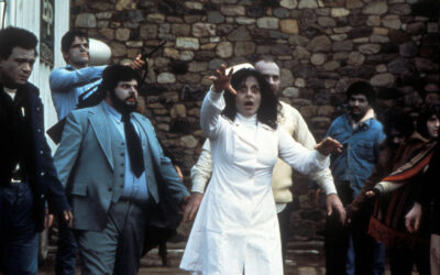 “DAWN OF THE DEAD IN 3-D” trailer to play ahead of “JAWS IN 3-D” this weekend; see the 2D trailer here!