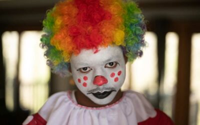 Run the “OBSTACLE CORPSE” as horror/comedy hits streaming; new poster