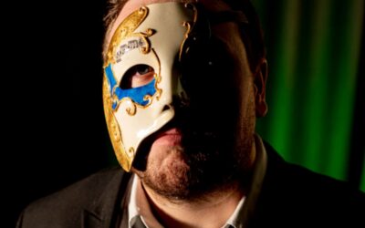 Interview: Comedian Tom Short Will Make You Scream With Laughter in “The Stand Up Horror Show”