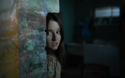 Kaitlyn Dever faces an alien home invasion in “NO ONE WILL SAVE YOU”; see the trailer and poster