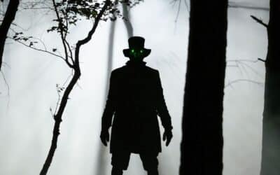 Exclusive photos, plus trailer: Martin Kemp tracks serial killer “DOCTOR PLAGUE”