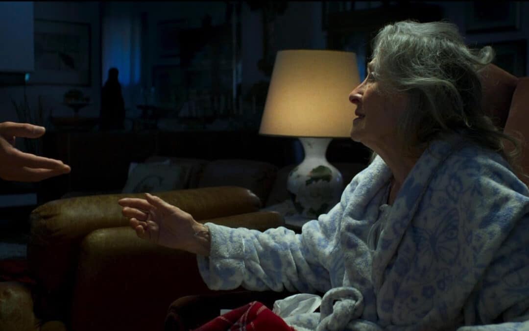 SHORT SHRIEKS: “THE REACH” is Worthy of the King